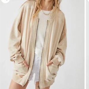 Free people oversized zip up bomber jacket / size S